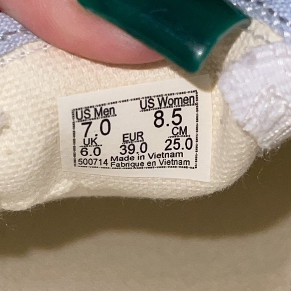 Love & Joy Tie Dye limited edition Vans - Picture 3 of 4